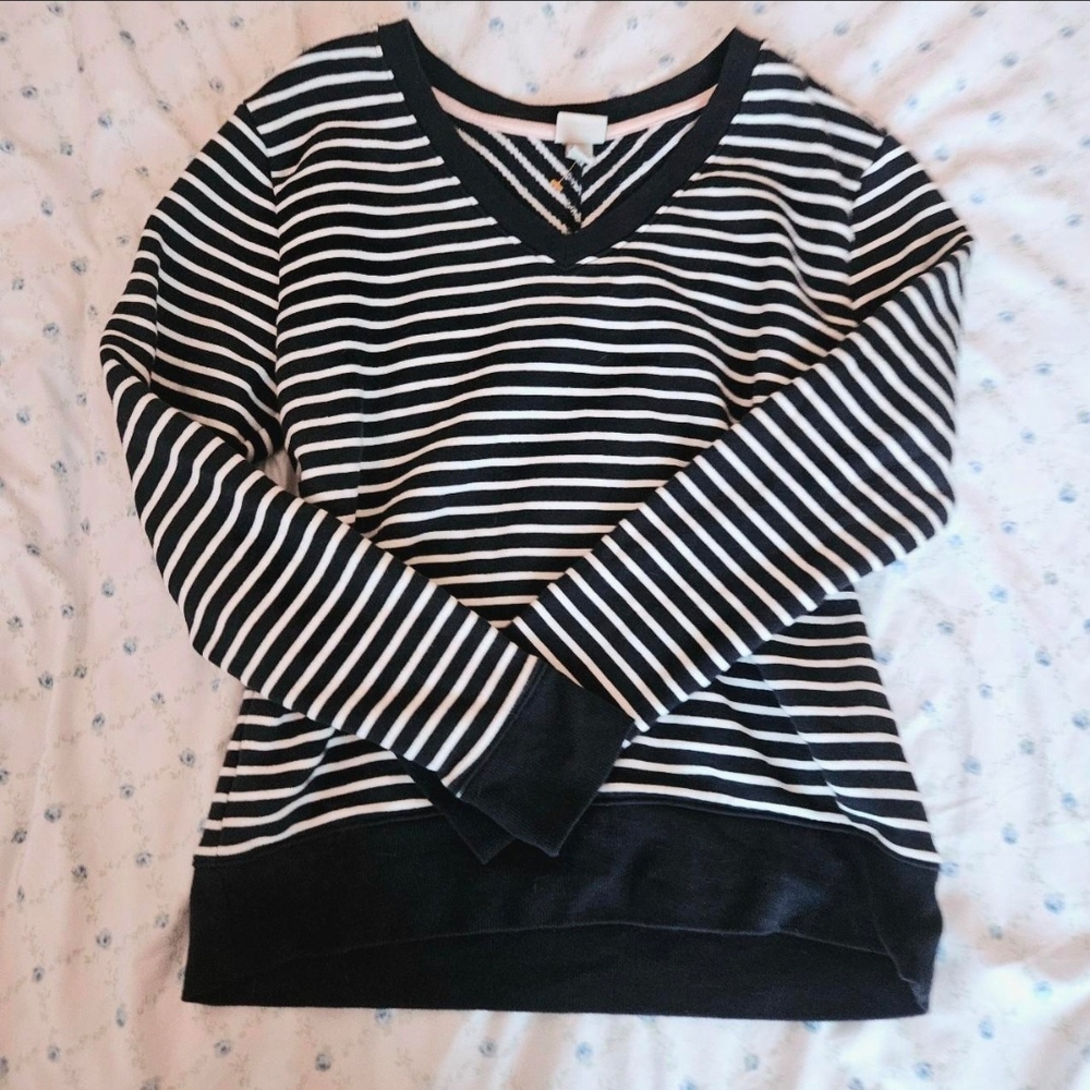 A New Day Black and White Chevron Sweater